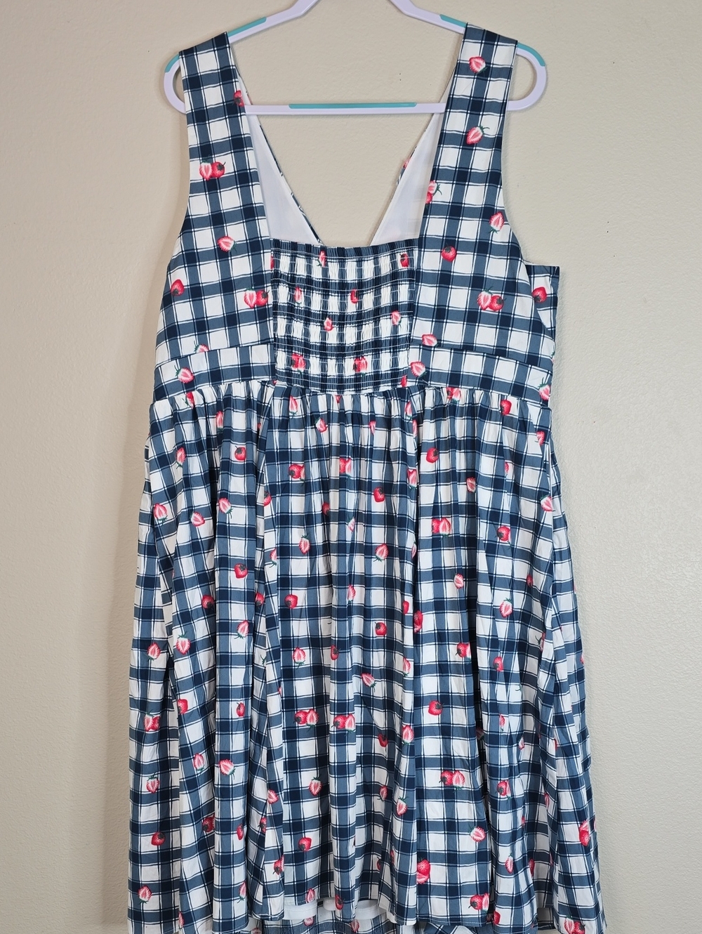 Torrid  retro chic V neck Bow Detail  Gingham Strawberry print Sleeveless Dress - Picture 11 of 11
